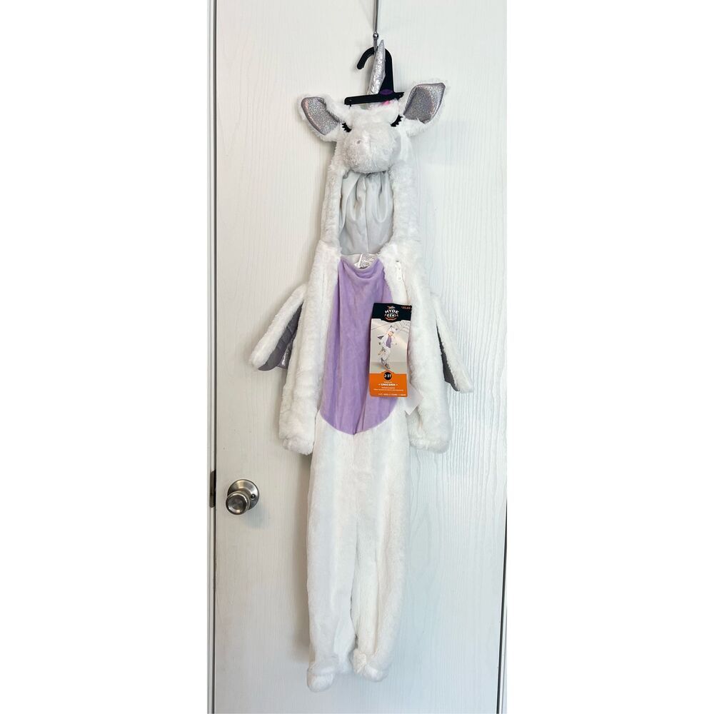 Hyde and EEK Boutique